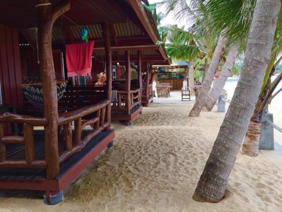 Beer'S House Bungalows เบียร์เฮ้าส์บังกะโล Ban Lamai Exteriör bild
