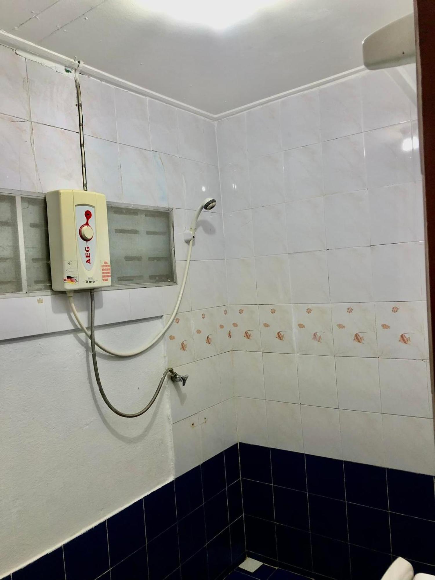 Beer'S House Bungalows เบียร์เฮ้าส์บังกะโล Ban Lamai Exteriör bild